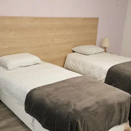 Art House Hotel *